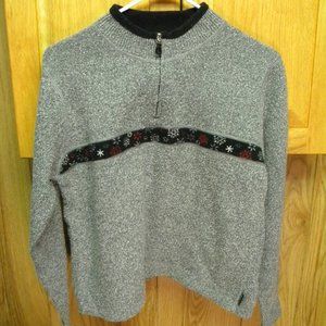 Woolrich women’s heathered gray ¼ zip pullover sweater snowflakes / size S